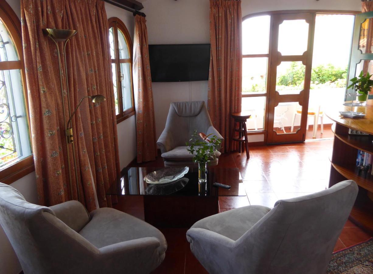 Villa Erika Madeira Canico  Bagian luar foto
